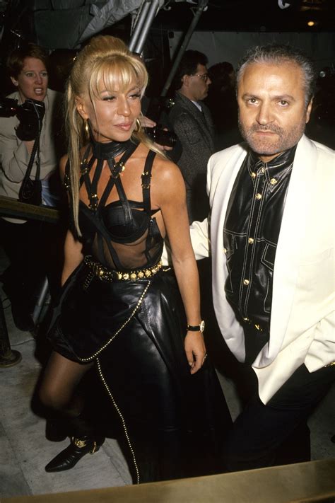 gianni versace litigio con donatella|the real donatella versace.